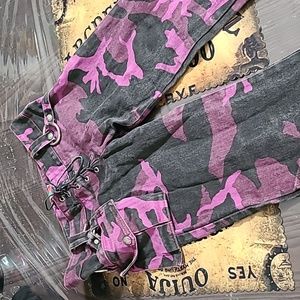 2001 - Lip Service - Day and Night Stretch F*k'n Camo Pants (M)